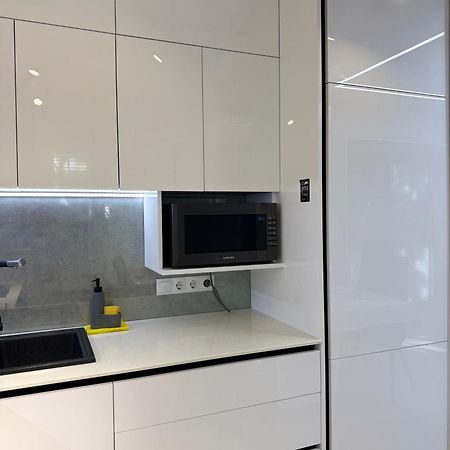 Modern Gagarina Avenue Apartment Dnipro Ngoại thất bức ảnh