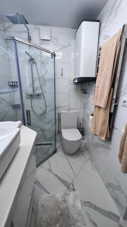 Modern Gagarina Avenue Apartment Dnipro Ngoại thất bức ảnh